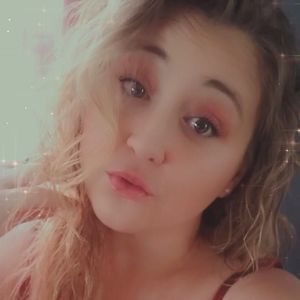 Meet your Posher, Marie